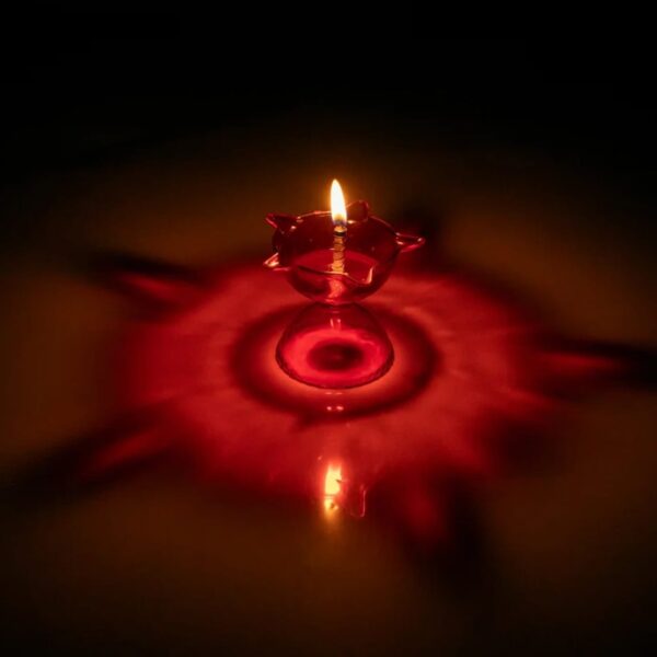 Magical Reflection Diya Set – 4 Pcs Multicolor Cup Design - Image 5